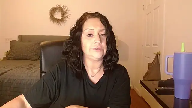 AlyssiaAmoreXO's cam snapshot