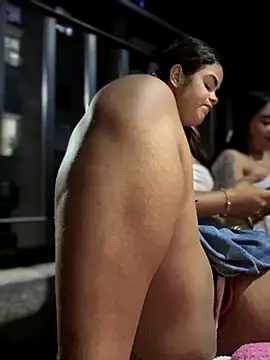 Kaily_Sweet16's cam snapshot