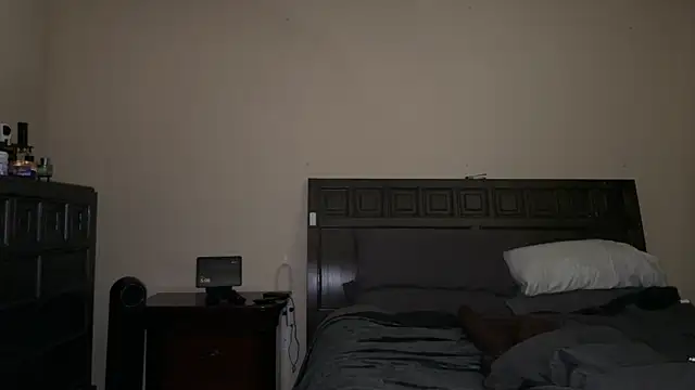 PlaywithSnM's cam snapshot