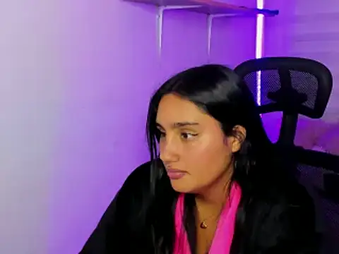 Caroline_rodriguez_9's cam snapshot