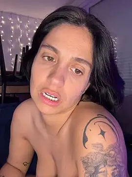 LaPetiteKim's cam snapshot