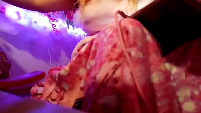 PrincessKDoll's cam snapshot