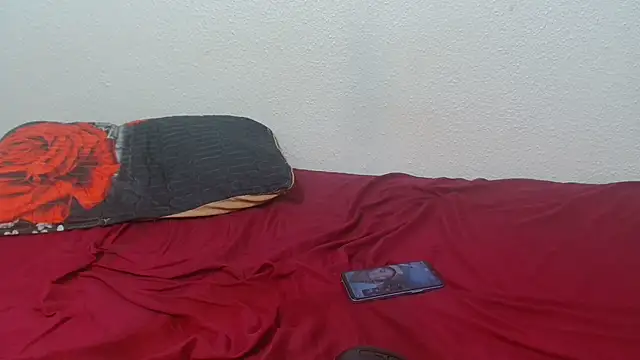 WETPUSSY24XX's cam snapshot