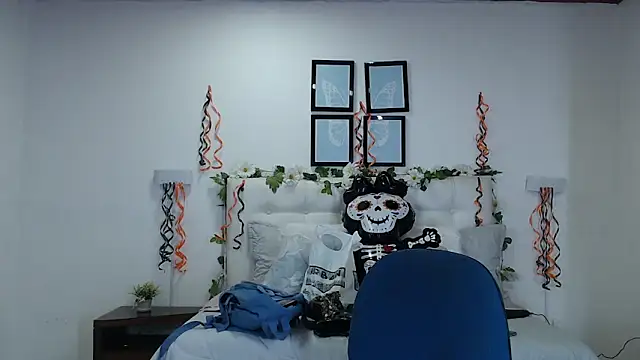 Megan_05_'s cam snapshot