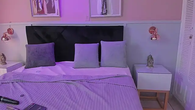 chloe_watson_'s cam snapshot