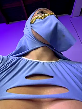 Aisha_Malek's cam snapshot