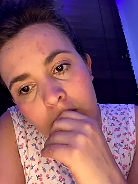 Anyhot_latina's cam snapshot