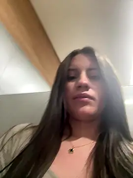 Isabella21_'s cam snapshot