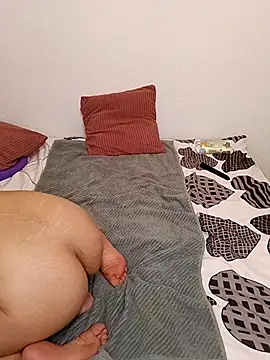 Lusandra1837lusi's cam snapshot