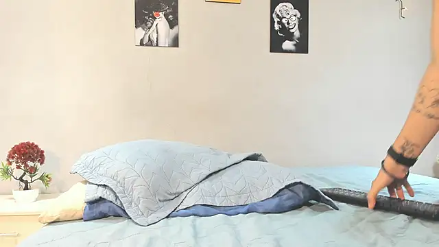 sexynova_93's cam snapshot