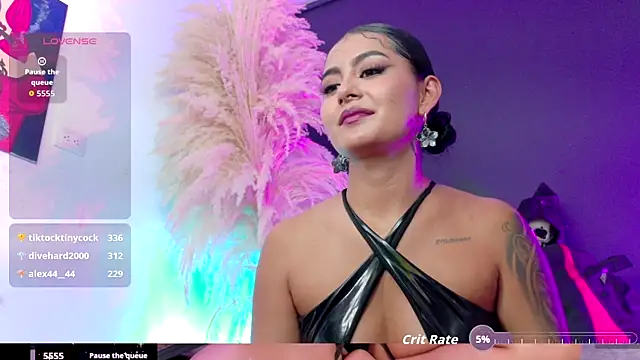 meganwolf_1's cam snapshot