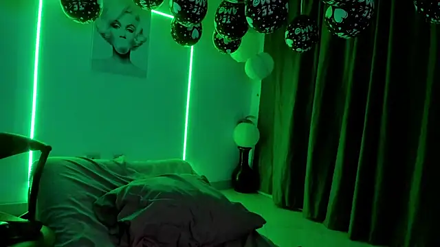 sweet_cinamon's cam snapshot