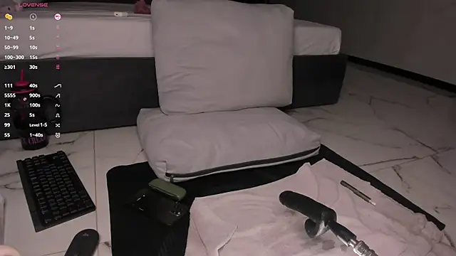 Devil_Minds's cam snapshot