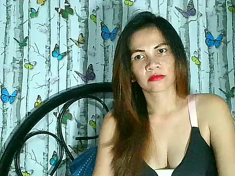 Urwildestangelfire_19's cam snapshot