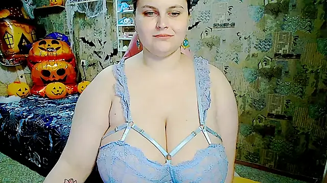 WhisperInTheDarkk's web cam