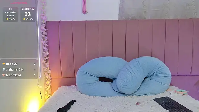 sukilove18's cam snapshot