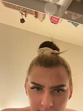 Summer21k's cam snapshot