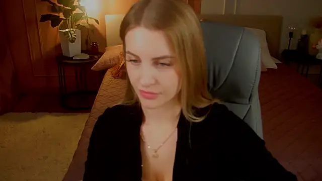 _Anita_Blair_'s cam snapshot