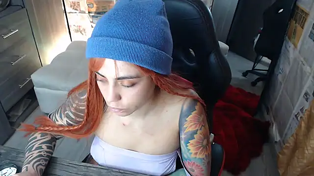 i_am_nina_'s cam snapshot