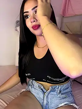 AlitaAnisee's cam snapshot