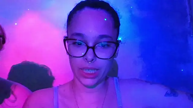 dominamoon_ live sex cam