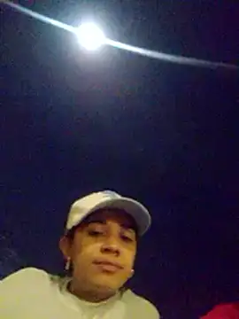 charlotte_dante212's cam snapshot