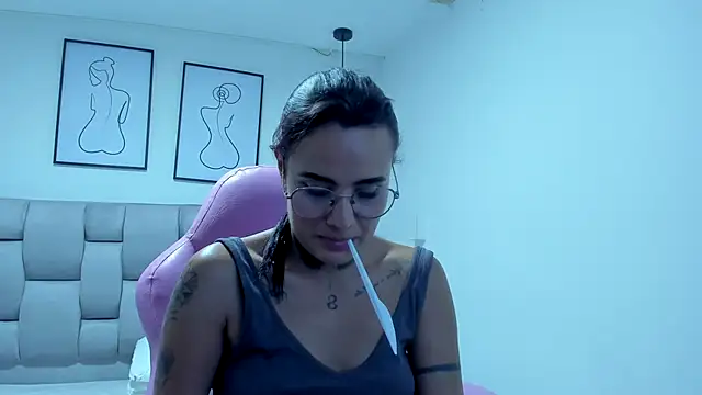 Susan-Sweet-7's cam snapshot