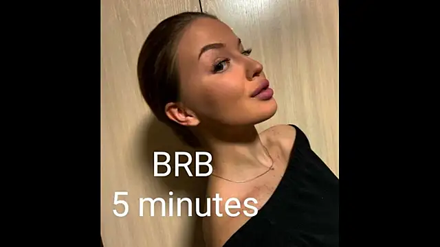 LaurennHill's cam snapshot