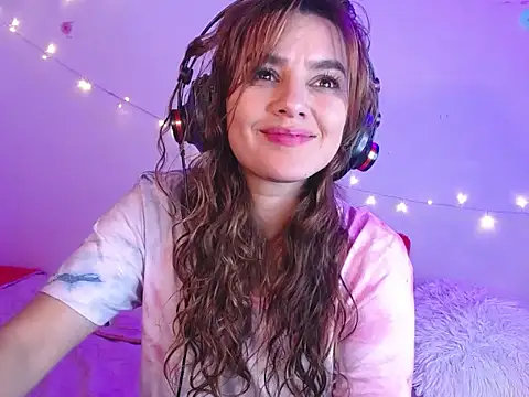 Lu_perez's cam snapshot