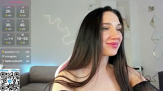 Helen_Spark's cam snapshot