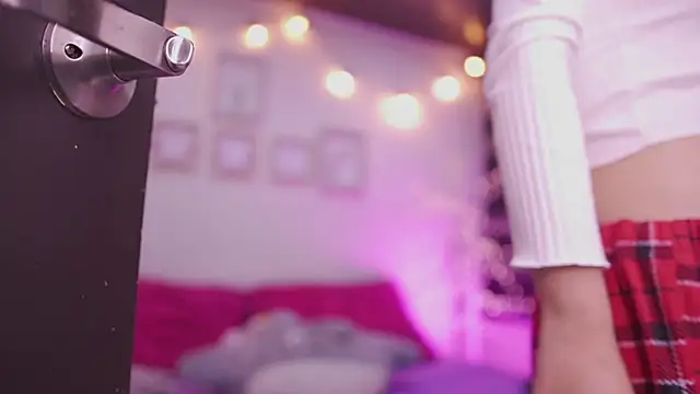 Lana_Dreams_'s web cam