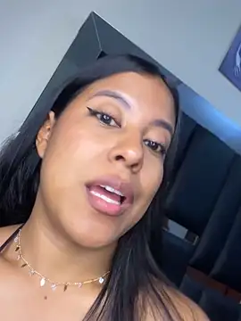 Kendra_C's cam snapshot