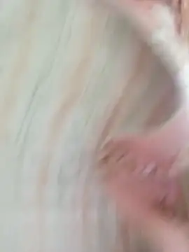 Rose_jim's cam snapshot