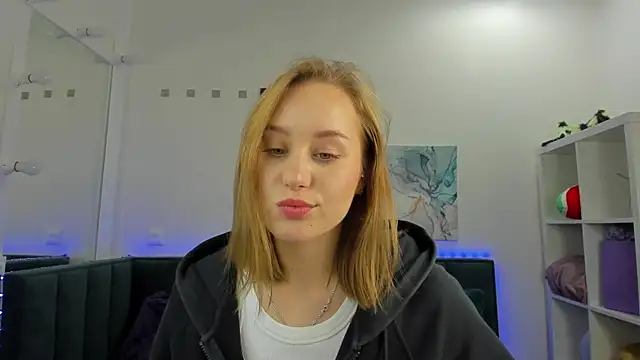 Melissa_new22's cam snapshot