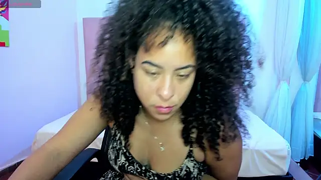 katty_bit's cam snapshot