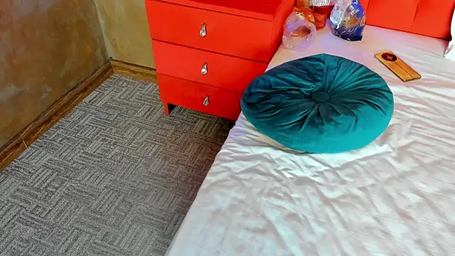 VallerieJones's cam snapshot