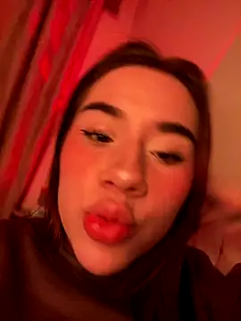 Im_Valen_Cute's cam snapshot