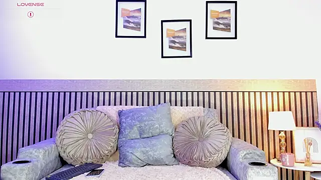 hanna_mils's cam snapshot