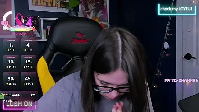 Chio_Mio's cam snapshot