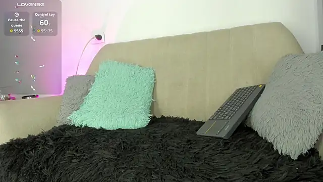 teo_saenz's cam snapshot