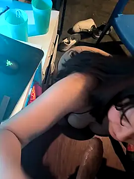 Carandrew live sex cam