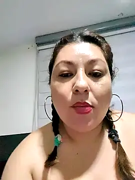 sakotodika's cam snapshot