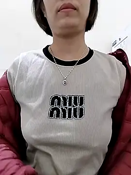 love_sexy090's cam snapshot