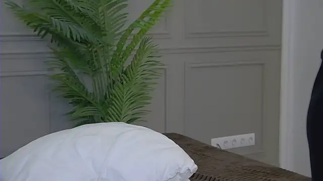 Kate_Storm's cam snapshot