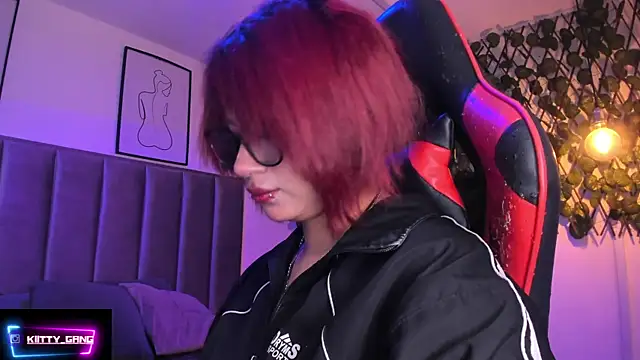 Kitty_Gang's cam snapshot