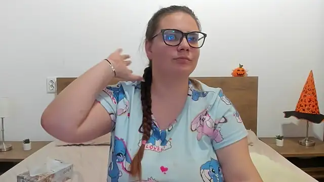 amiravyxen's cam snapshot