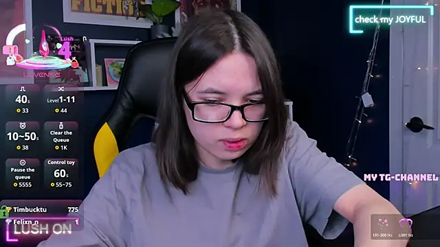 Chio_Mio's cam snapshot