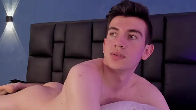 MikaelSlow's cam snapshot