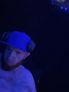 GenitalWars's cam snapshot