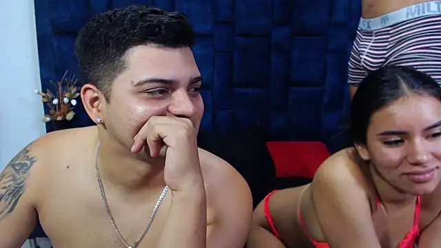 Group_Lustt's cam snapshot